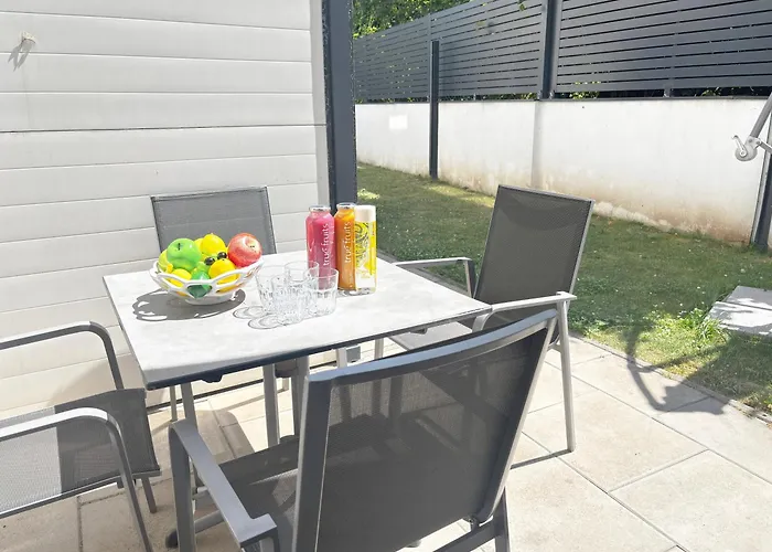 Hideout Villas, 3 Bedrooms, Free Parking, Garden Area, Terrace Holiday home *