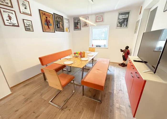Hideout Villas, 3 Bedrooms, Free Parking, Garden Area, Terrace Holiday home Vienna
