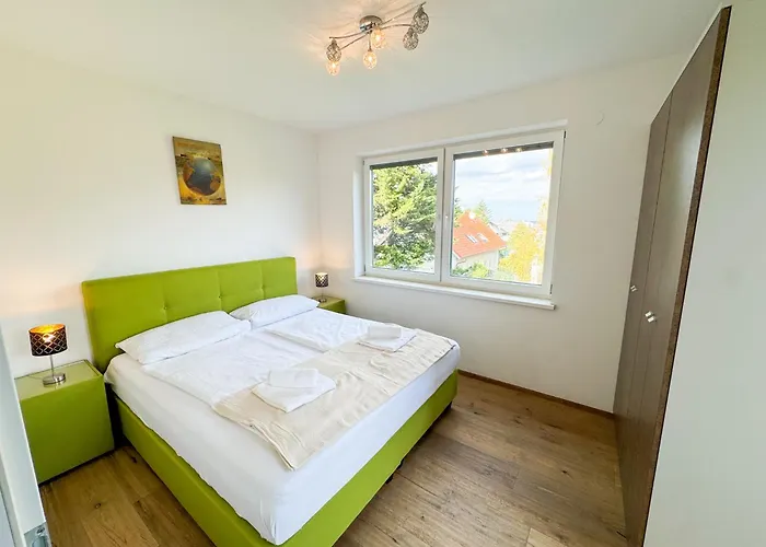Hideout Villas, 3 Bedrooms, Free Parking, Garden Area, Terrace *
