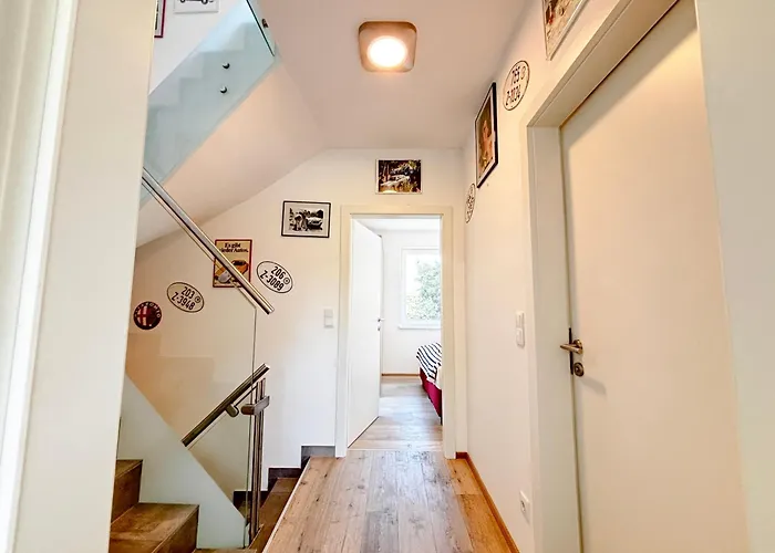 Holiday home Hideout Villas, 3 Bedrooms, Free Parking, Garden Area, Terrace Vienna