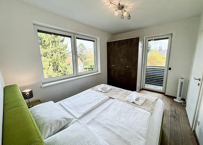 Hideout Villas, 3 Bedrooms, Free Parking, Garden Area, Terrace *