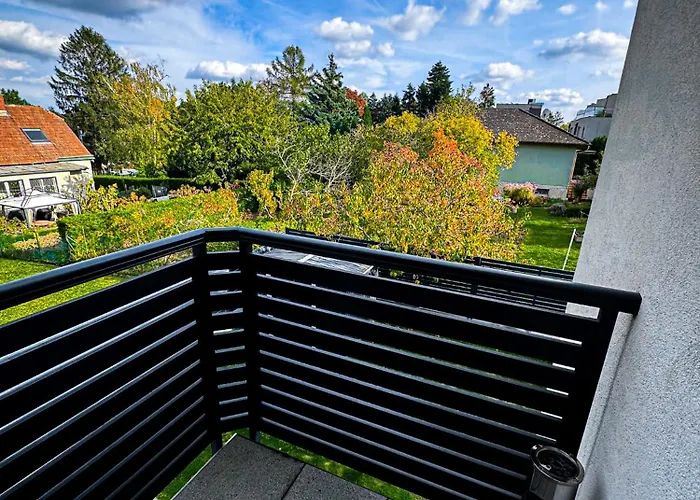 Hideout Villas, 3 Bedrooms, Free Parking, Garden Area, Terrace Holiday home *